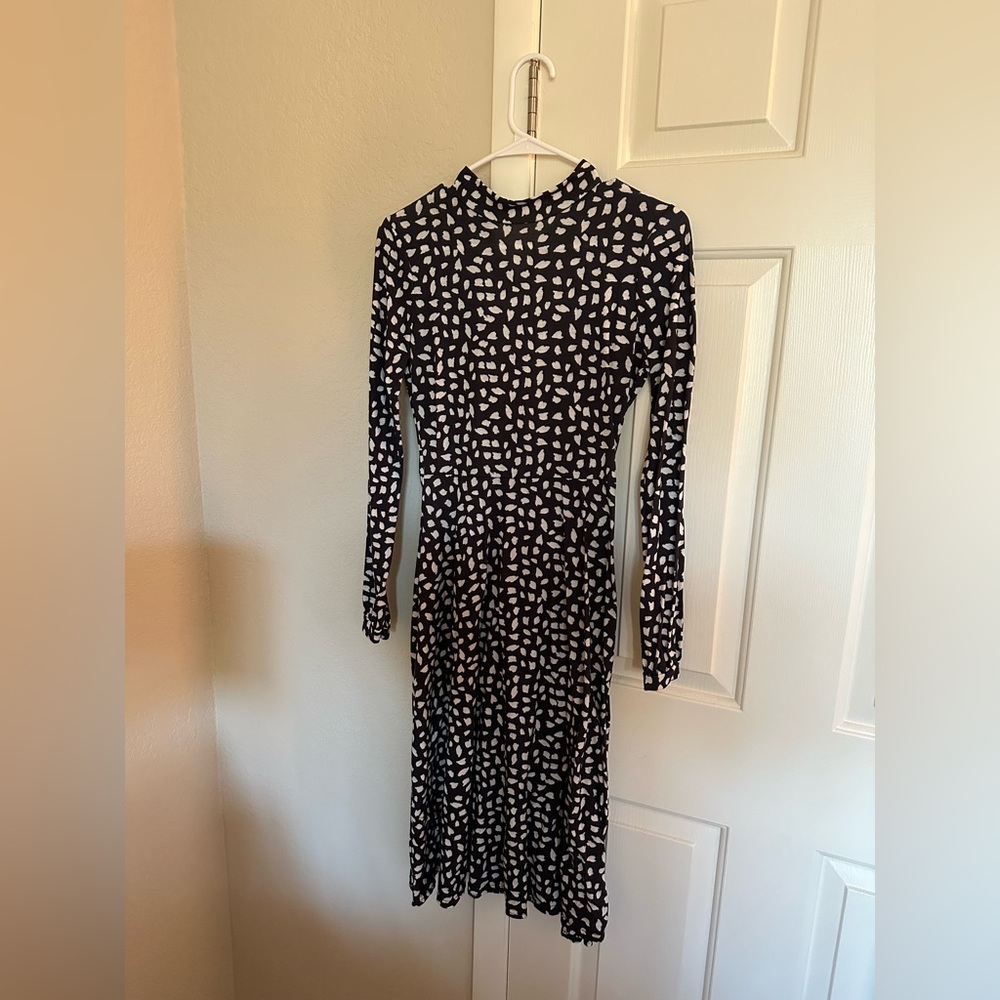 Black and white dress
